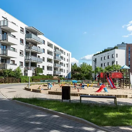 Apartment District 2br Airconditioned P Warsaw