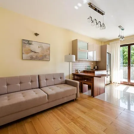 District 2br Airconditioned P By Bookinghost 아파트 바르샤바